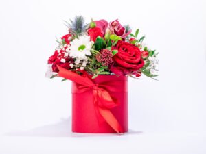 Gėlių puokštė dėžutėje Nr. 10